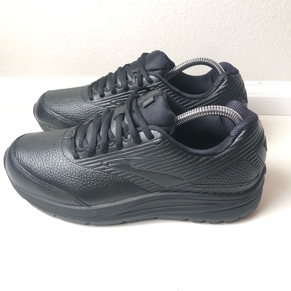 Brooks addiction wlk walking shoes size 10